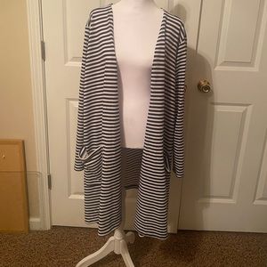 Lularoe Caroline blue striped size XL sweater